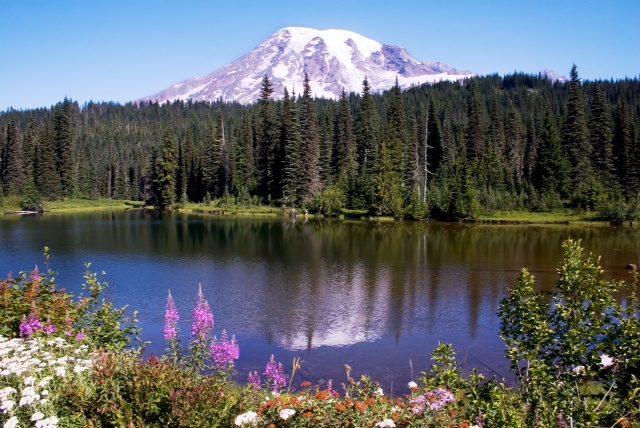 Oregon Mountain Lake